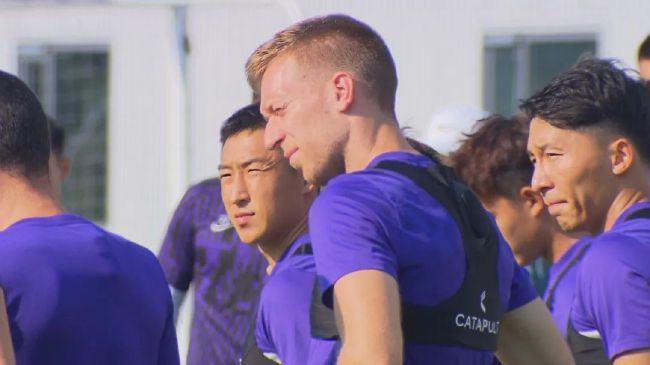 小受公交车被多人侵犯文