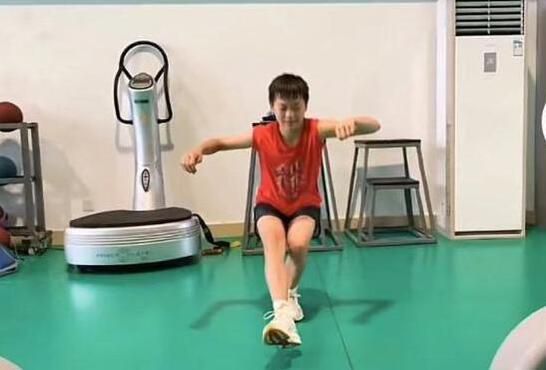 公车下身被粗暴进入在线观看